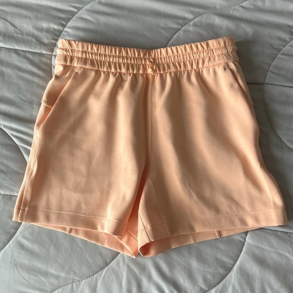 Lululemon Softstreme Shorts 4” Bundle - Picture 4 of 10